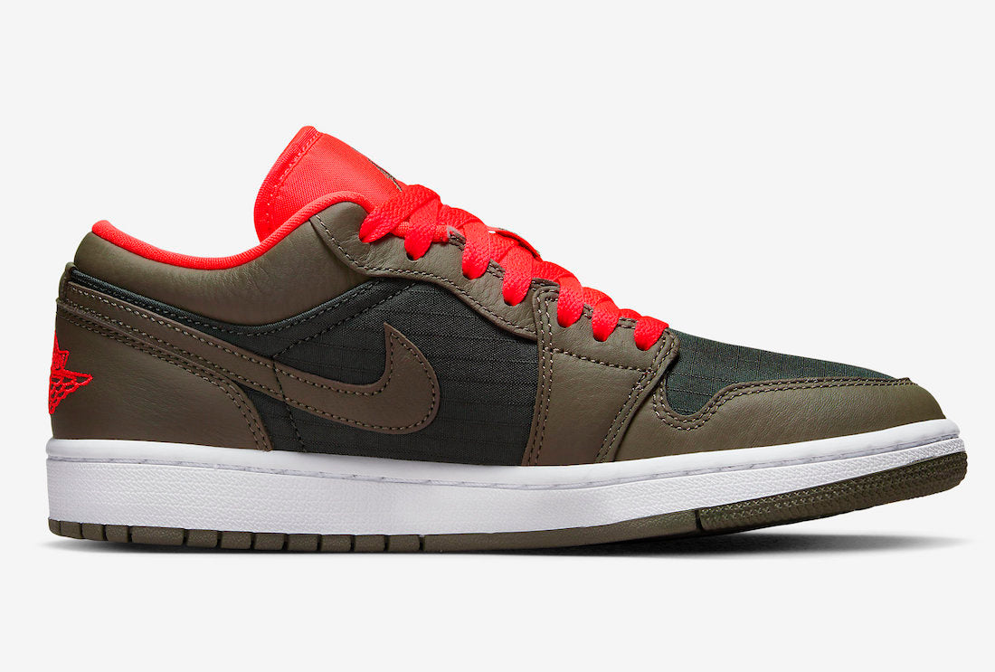 Nike Air Jordan 1 LOW SE - 6.5 Womens