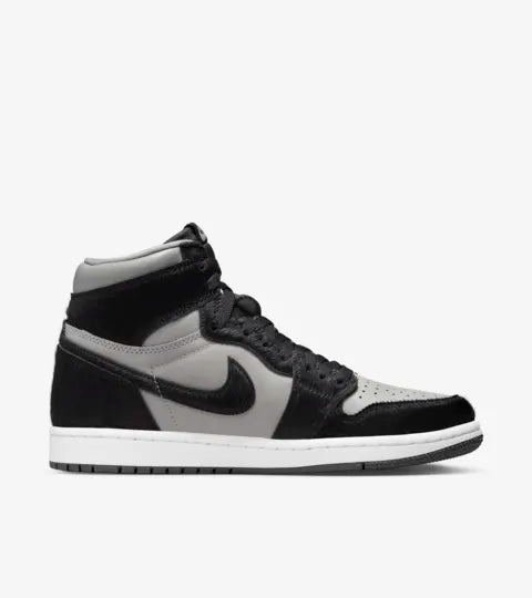 Nike Air Jordan 1 Retro HI OG - 11.5 Womens